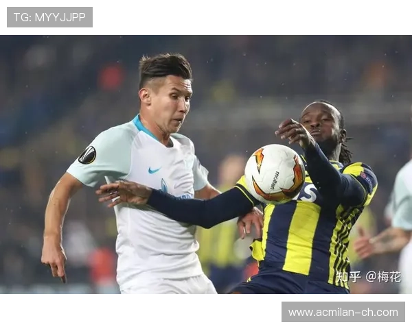 塞维利亚边线突破助攻前锋得分：足球中的精彩瞬间