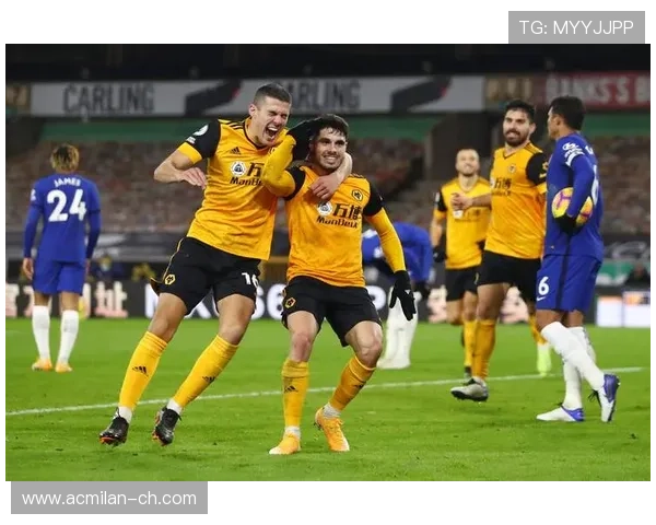 定位球策略：防守与进攻结合点，提升球队竞争力